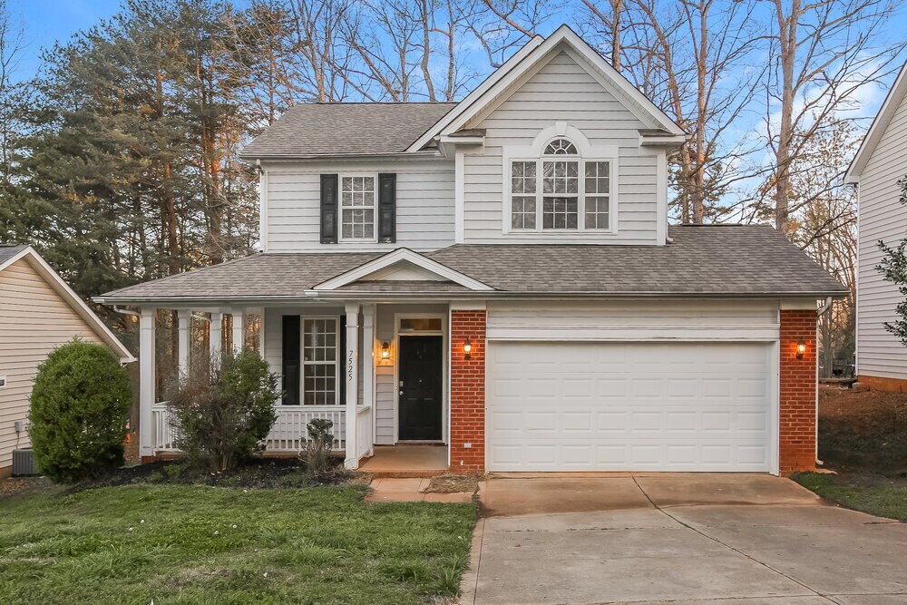 Primary Photo - 7525 Grabill Dr
