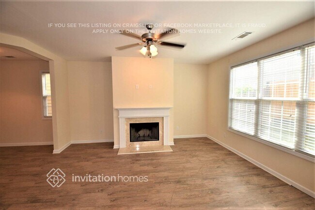 Foto del edificio - 5519 Chatham Cir NW