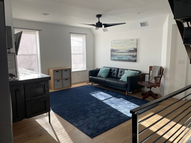 Living room - 817 Cameron St