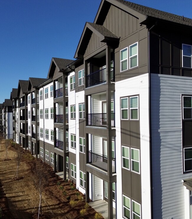 Building 5000 - Elmstead