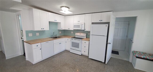 Foto del edificio - 4861 Bell Meade Dr