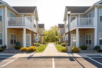 Building Photo - 502 New Terrace Ln