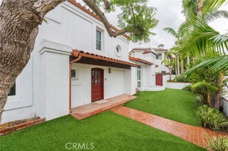 Building Photo - 1140 Laurel Ave