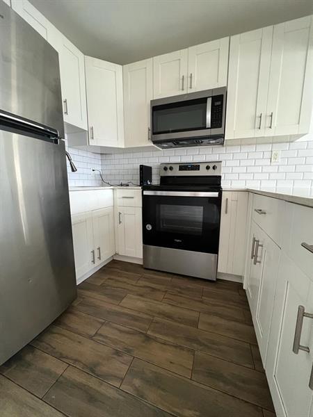 Building Photo - 2238 McClellan St