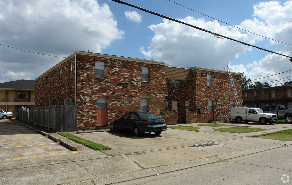 2519 Houma Blvd, Metairie, LA 70001 Apartments in Metairie, LA