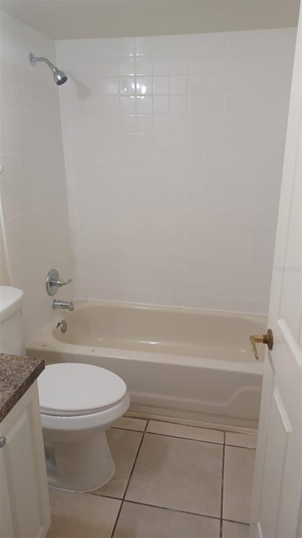 Building Photo - 2401 Barley Club Ct