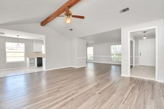 Building Photo - 11310 Sagewind Dr