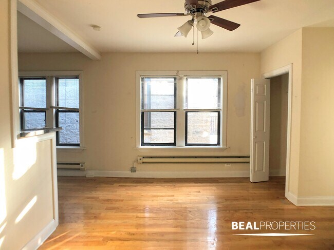 Foto del edificio - 2842 N Orchard St
