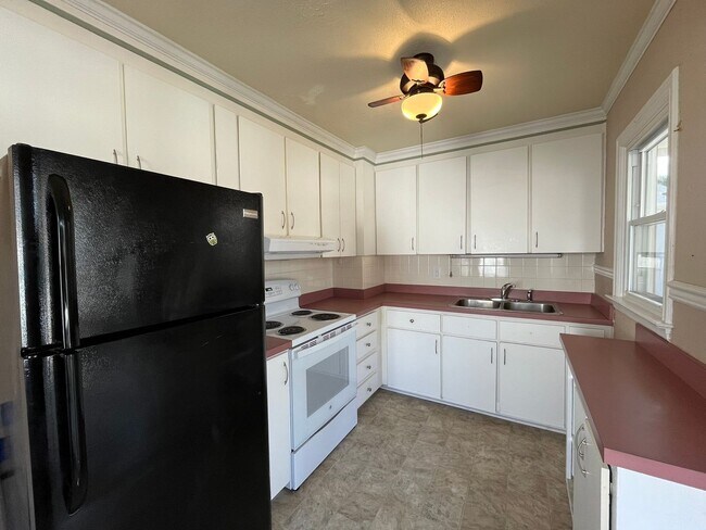 Foto del edificio - Cozy 1BD, 1BA Near Downtown Raleigh House with Fenced Yard