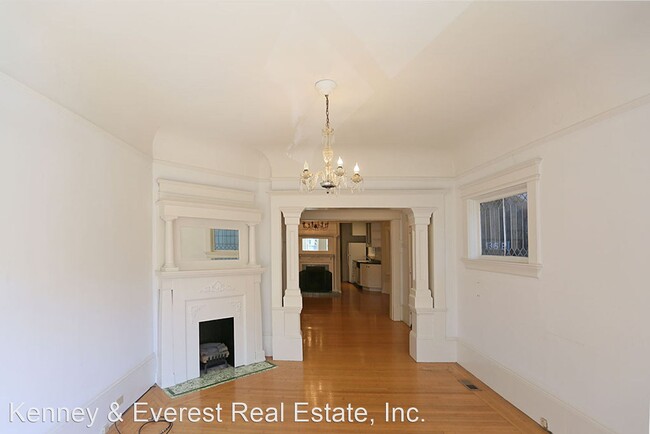 Foto del edificio - 2 br, 1 bath House - 136B Downey