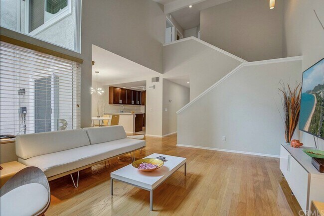 Foto del edificio - 98 Stanford Ct