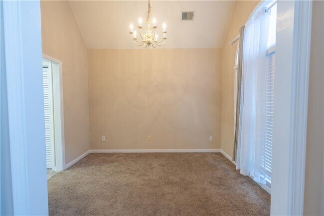 Foto del edificio - 994 Brentmoor Ln NW