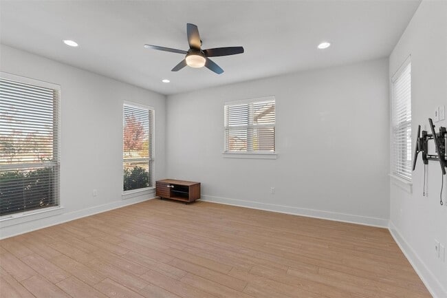 Building Photo - 8707 Alderman Dr.