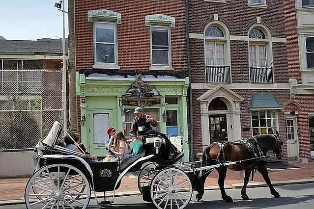 Primary Photo - 210 S 3rd St