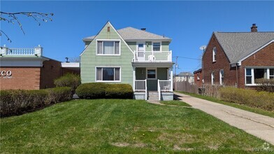 Building Photo - 163 Westchester Blvd