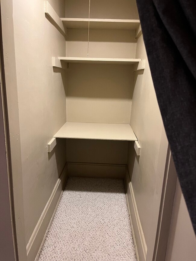 pantry - 325 S Main St