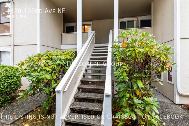 Building Photo - Gorgeous 3 bed/2 bath minutes from downtow...