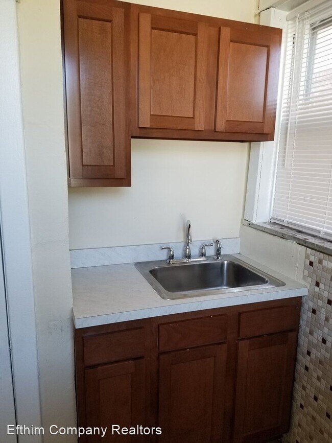 Foto del edificio - 5231 Bancroft Ave