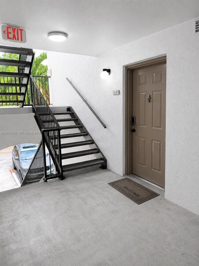 Foto del edificio - 530 S Park Rd