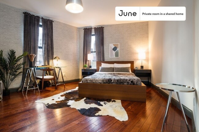 Building Photo - Room in Shared 4 bed/1 bath home in West Harlem