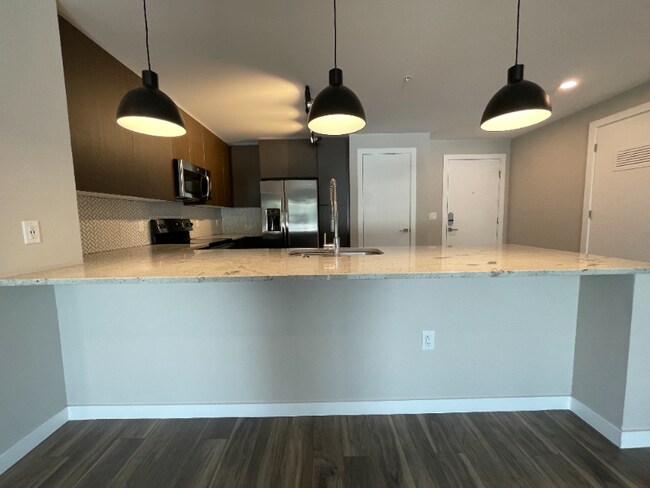 Foto del edificio - 1700 Pearl St