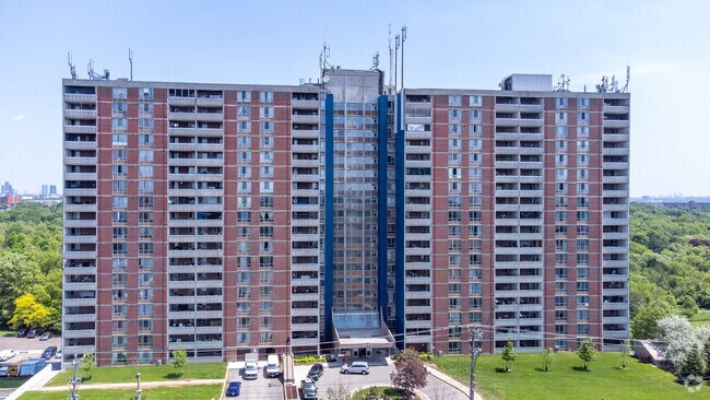 Photo du bâtiment - Orchard Towers