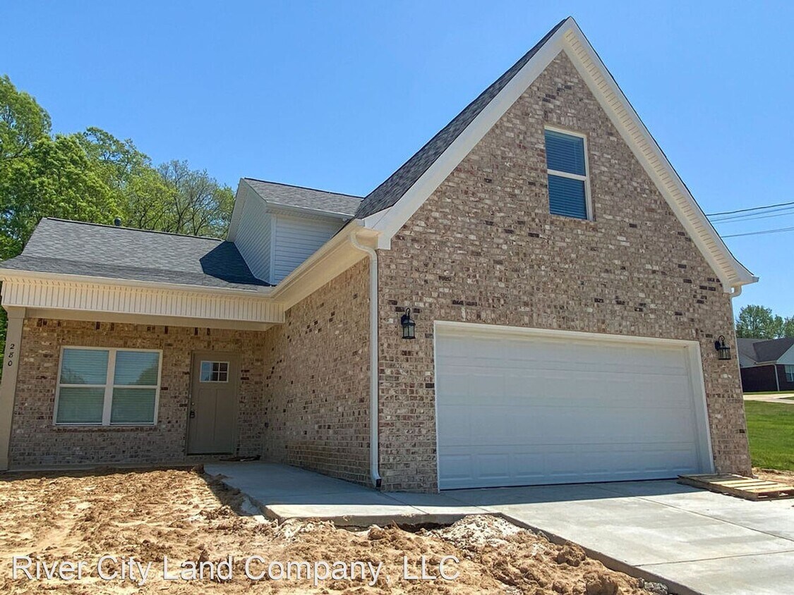 4 br, 2.5 bath House 280 Kingston House for Rent in Atoka, TN