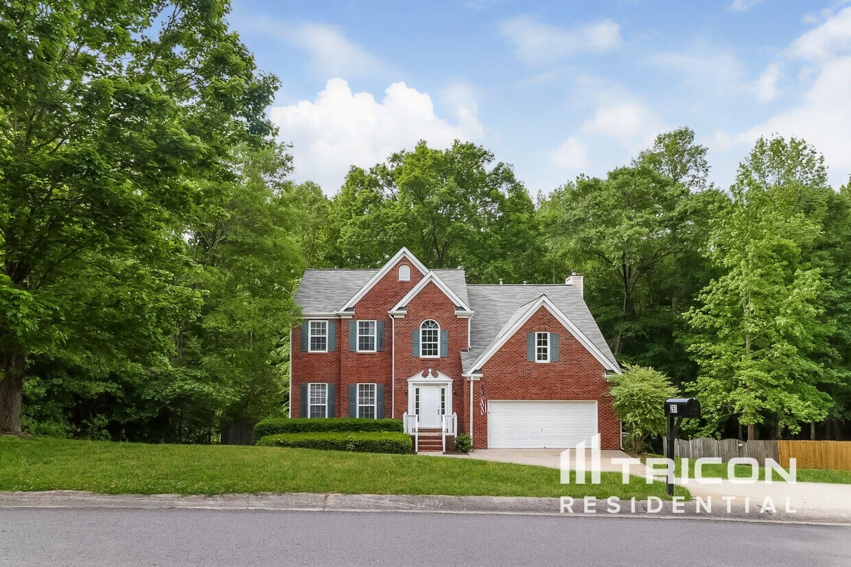 Foto principal - 291 Crestworth Crossing