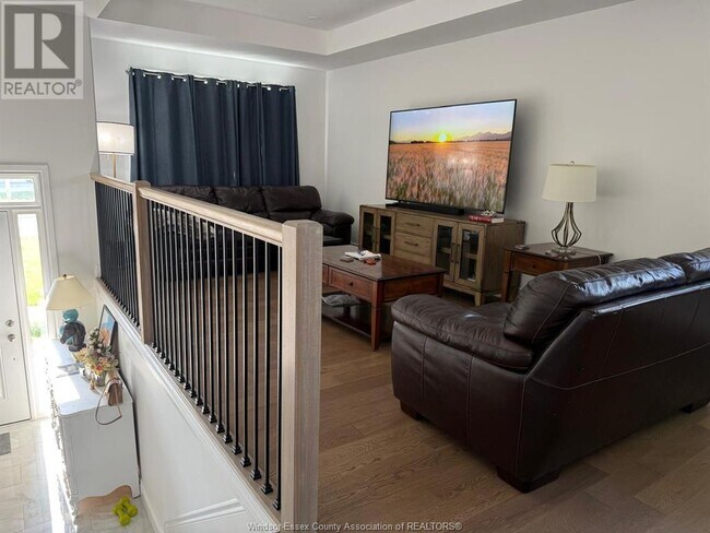 Building Photo - 510 HARRIS