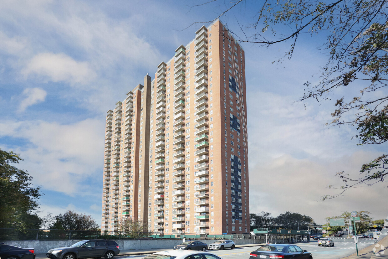 The Towers of Bay Ridge - 260 65th St