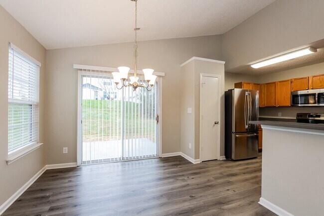 Building Photo - 12144 Stewarts Crossing Dr