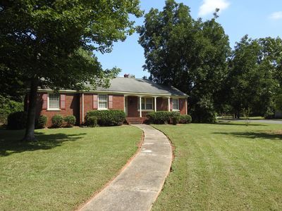 Foto del edificio - 5553 Wedgewood Dr