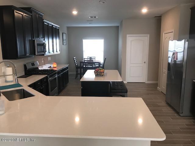 Building Photo - 2134 Amberly Dr