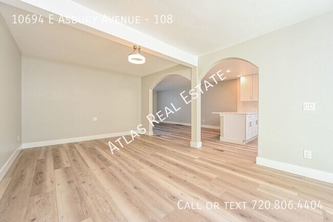 Building Photo - Spacious 3-bedroom, 3 1/2 bath townhome ne...