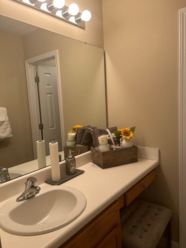 Foto del edificio - 4802 Cutstone Ct
