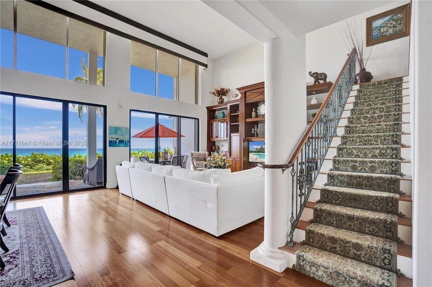 Foto principal - 2000 N Ocean Blvd