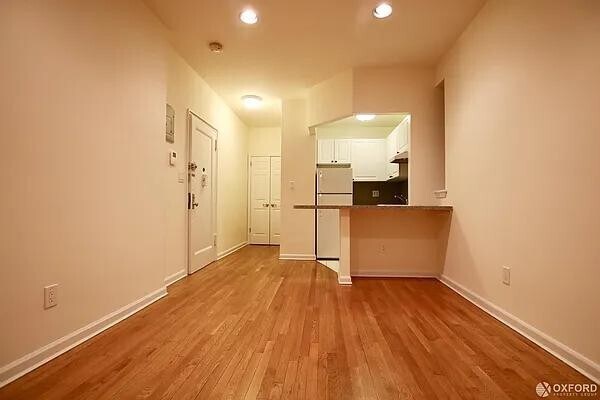 Foto del edificio - 151 E 81st St