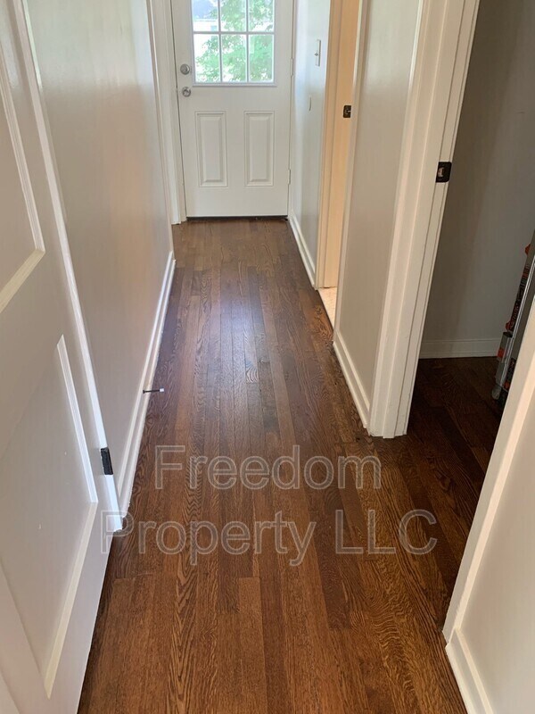 Foto del edificio - 38 Elmhurst Cir