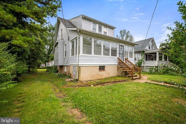 Foto del edificio - 3727 Milford Ave