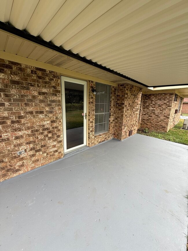 Foto del edificio - 914 Maureen St