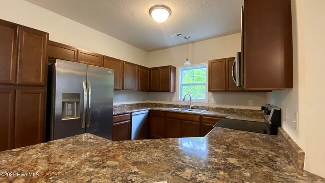 Building Photo - 304 Otis Cv Ln