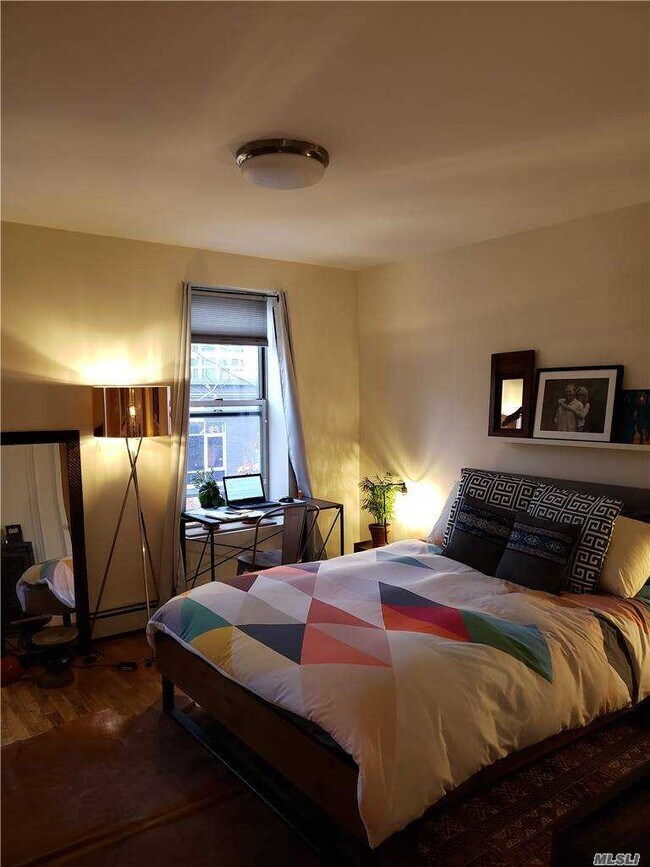 Foto del edificio - 171A Franklin St