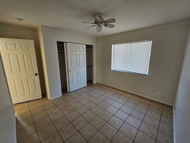 Building Photo - Kalinkin, Alex - 4th St.