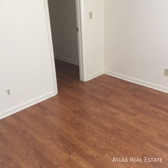 Building Photo - 851 S Uravan Ct