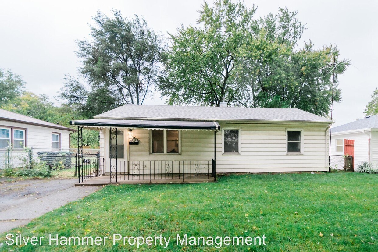 3956 Howard St, Hobart, IN 46342 House Rental in Hobart, IN