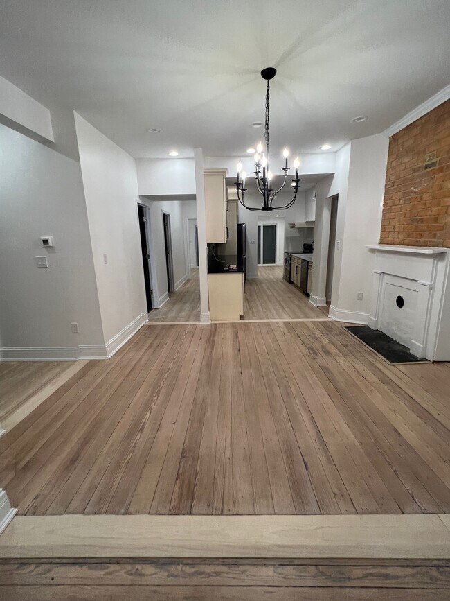 Building Photo - 511 N 29th St