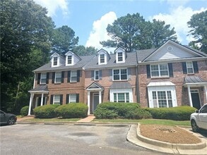 Building Photo - 1318 Guilderoy Ln