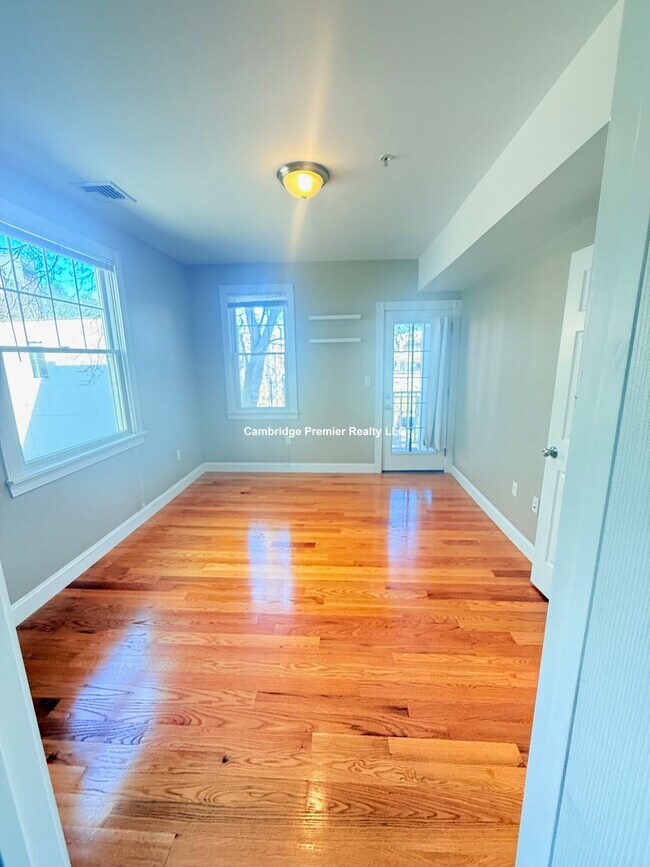 Foto del edificio - 89 Allston St