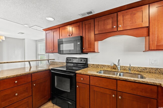 Foto del edificio - 6703 Jefferson Pl