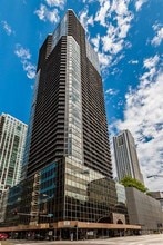 Building Photo - 10 E Ontario St